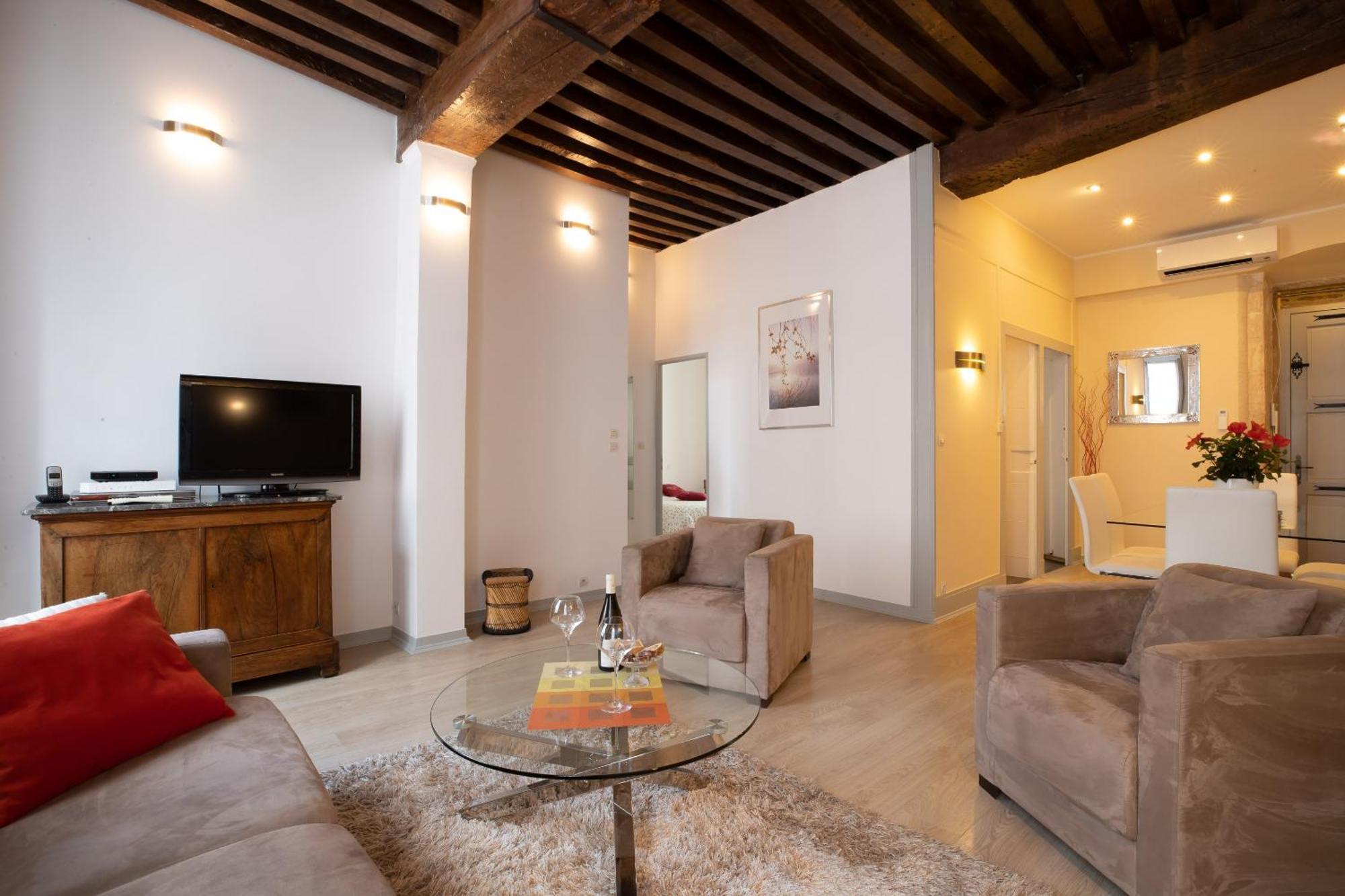 Residence Beaune Sweet Home, 4 Appartements D'Exception Avec Parking Inclus חדר תמונה