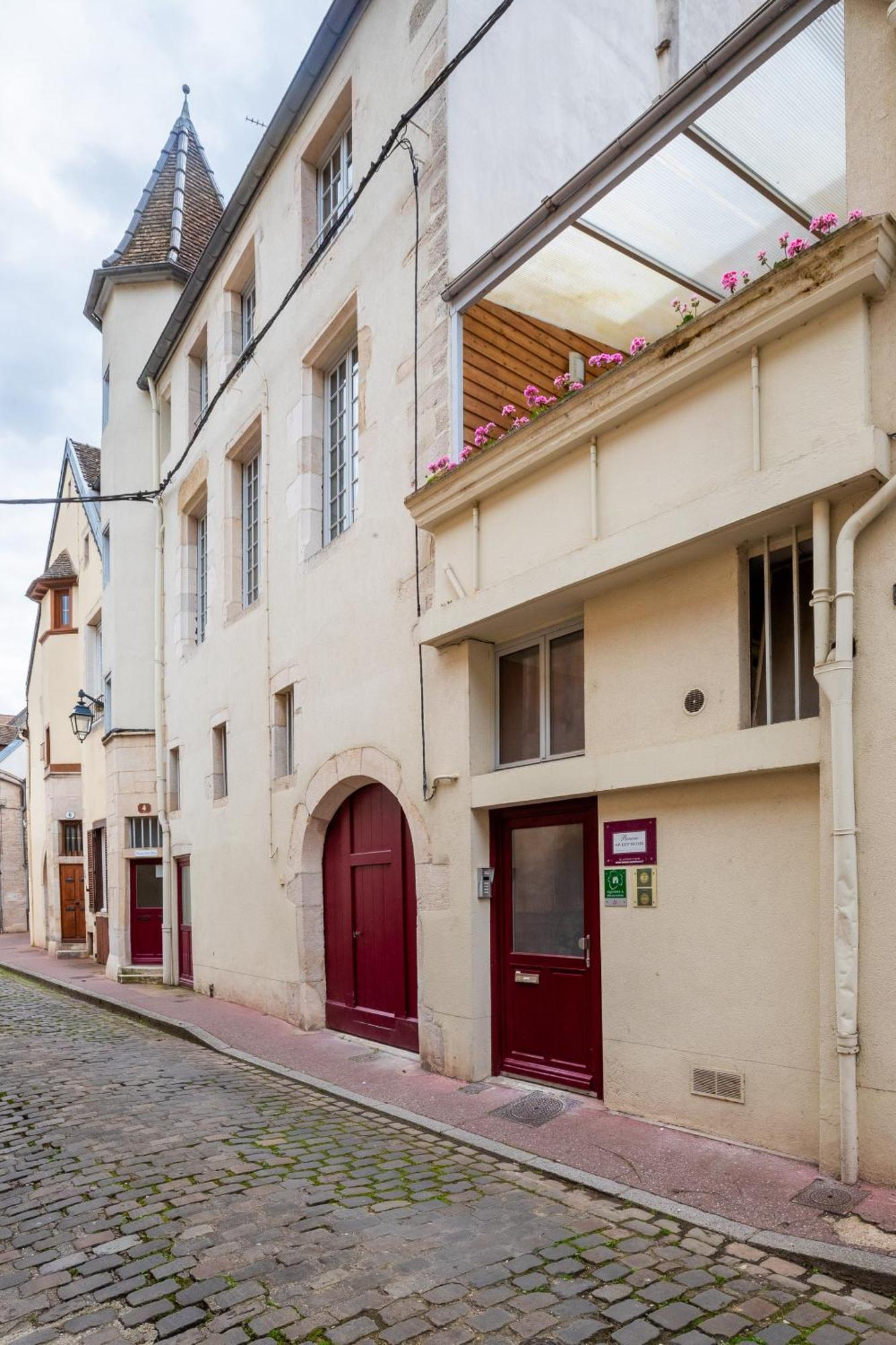Residence Beaune Sweet Home, 4 Appartements D'Exception Avec Parking Inclus מראה חיצוני תמונה